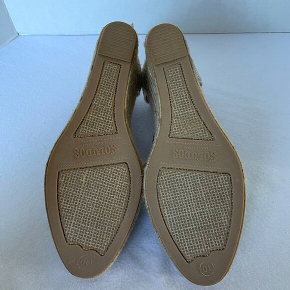 Soludos Tall Wedge Espadrille with a beautiful Floral like pattern - Picture 7 of 13
